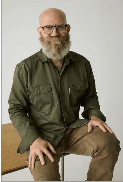 Tom Gliatto - Editor, writer, reviewer for PEOPLE Magazine's PICKS section.