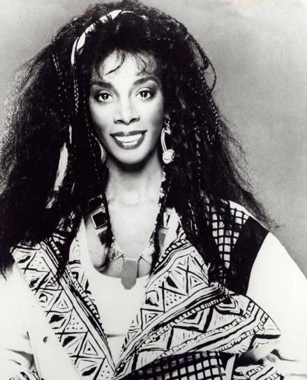 Zemřela královna disca Donna Summer (†63): Zabila ji rakovina