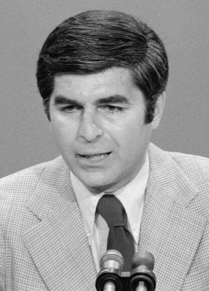 File:Governor Dukakis speaks at the 1976 Democratic National Convention (cropped).jpg - Wikimedia Commons