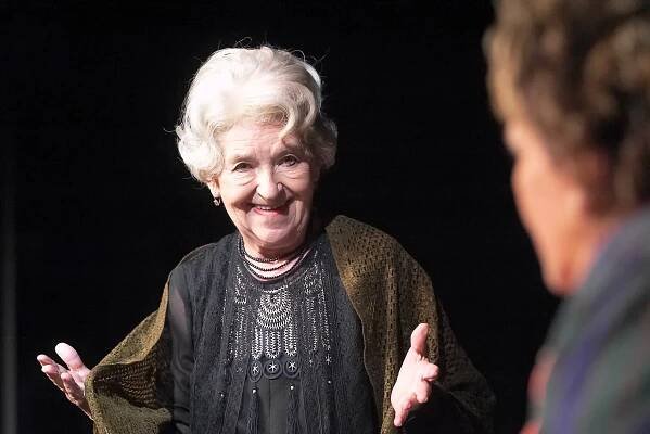 Zemřela divadelní a filmová herečka Věra Kubánková