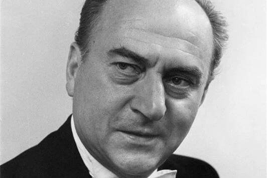 Několik desetiletí trvala kariéra jednoho z nejvýznamnějších dirigentů poválečné éry Františka Vajnara