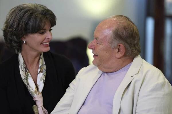 Robin and Joan having a giggle