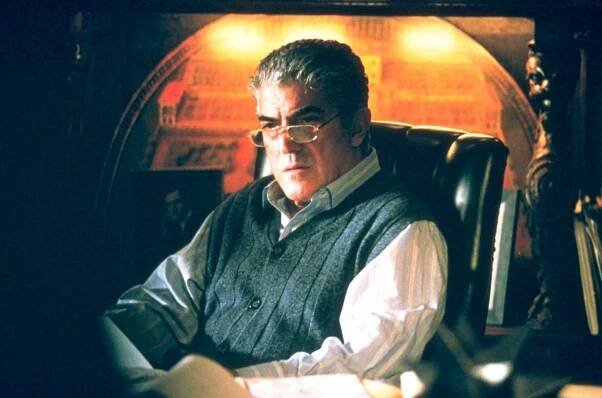 Stydlivý polda - Z filmu - Frank Vincent