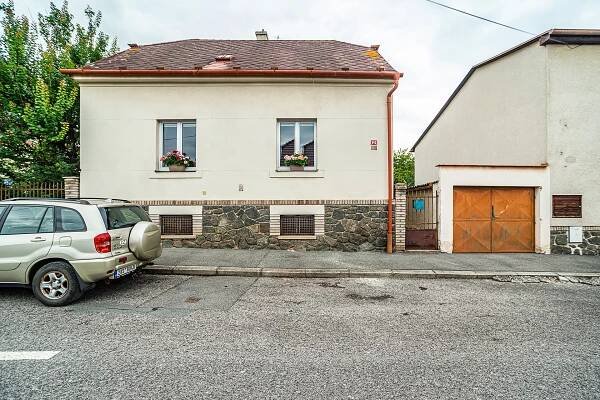 Rodinný dům s pozemkem Beroun - Realitní tým Blanky Vaňkové