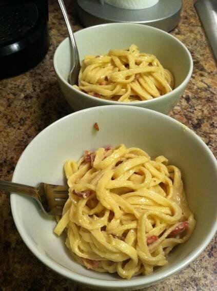 Carbonara - White Coat Pink Apron