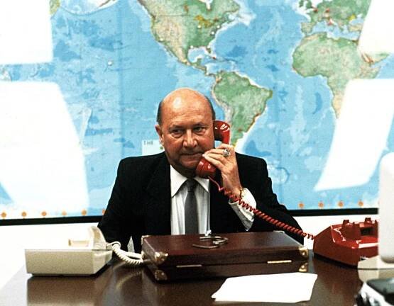 ESCAPE FROM NEW YORK, Donald Pleasence, 1981