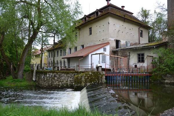 Fotografie - J.Hradec - Družstevní mlýn - 17.05.2019
