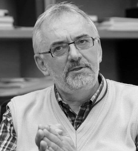 Proč do Čech migrují klíšťata z Moravy? Souvisí to i s klimatem, říká Libor Grubhoffer - Flowee