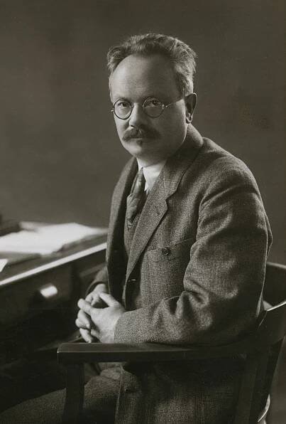 František Záviška 1879–1945 | Matematicko-fyzikální fakulta