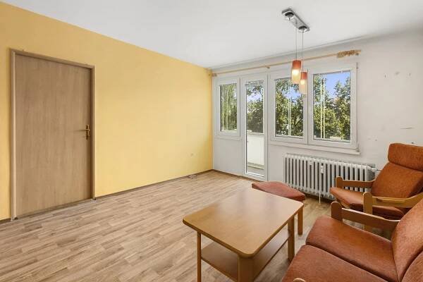 Prodej bytu 3+1 57 m², Kosmonautů, Pardubice - Polabiny