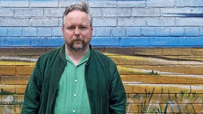 Richard Dawson End Of The Middle Reviewed: Folk art visionary probes family dynamics