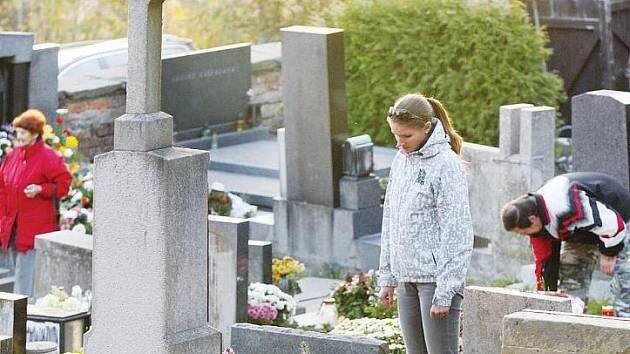 Rozšíření hřbitova v Kuklenách: nová síň, parkoviště i zastávka