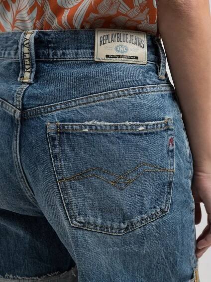 9ZERO1 STRAIGHT-FIT SHORTS
