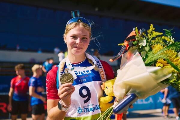 Ilona Plecháčové přiveze z Estonska juniorský bronz! David Eliáš ve stíhačce 7. a Heda Mikolášová 10. - Biatlon