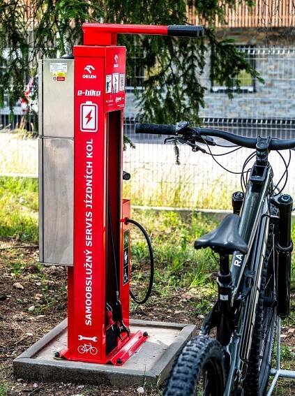 Tradiční značka Benzina definitivně zmizí. Polská orlice ji brzy nahradí na většině pump - Zdopravy.cz