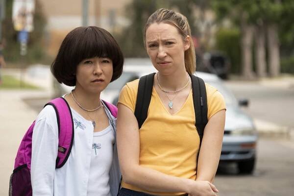 PEN15 - Miranda - Z filmu - Maya Erskine, Anna Konkle