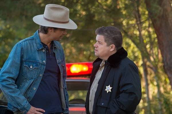 Strážce pořádku - Hole in the Wall - Z filmu - Timothy Olyphant, Patton Oswalt