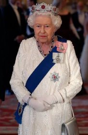 Nedožité 97. narozeniny královny Alžběty II.: Poslední fotka s (pra)vnoučaty! Kdo na ní chybí?