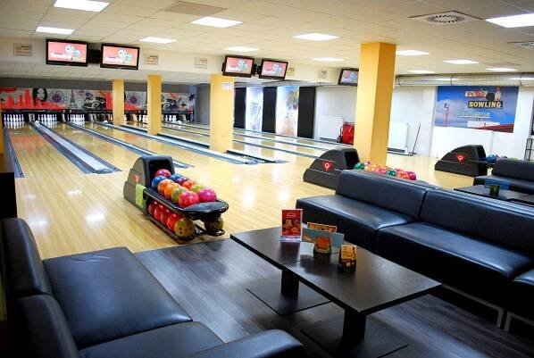 Bowling Dejvice - bowling pro děti i dospělé