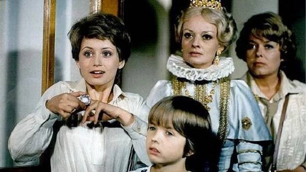 Jana Nagyová, Ondřej Kepka, Jana Brejchová a Jana Drbohlavová v seriálu Arabela (1980)