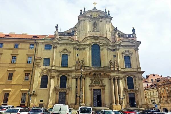 Kostel sv. Mikuláše — Malá Strana | Prague City Tourism