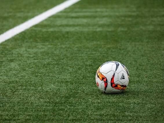 Liga mistrů má první semifinalisty - SportDeník