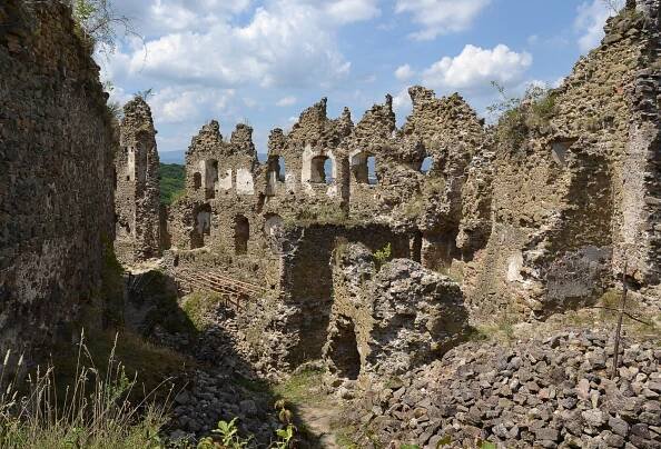 Hrad Šášov