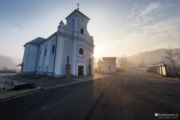 Šikmý kostel Karviná-Doly | DušeKarpat.cz