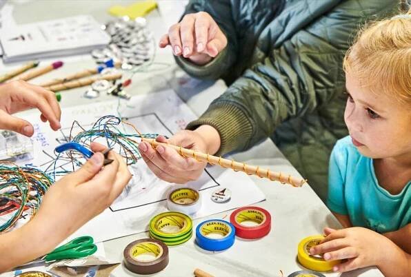 Projekty z FEL ČVUT zazářily na festivalu Maker Faire Prague - FEL ČVUT