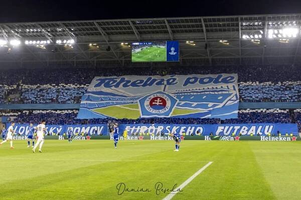 SK Slovan Bratislava - FC Midtjylland (FOTO) - slovanpositive.com