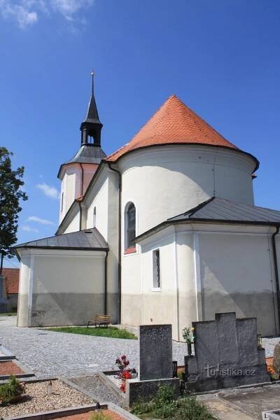 Deblín - kostel sv. Mikuláše - Kostel