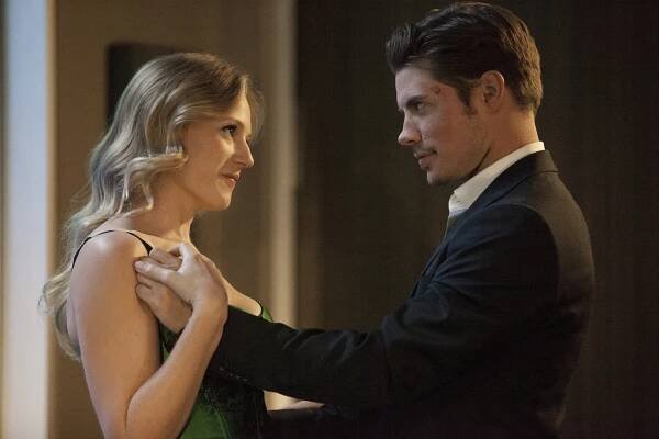 Dallas - Playing Chicken - Z filmu - Emma Bell, Josh Henderson