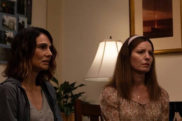  Annie Parisse and Kate Arrington in ERIC LARUE, a Magnolia Pictures release. Photo courtesy of Magnolia Pictures. 