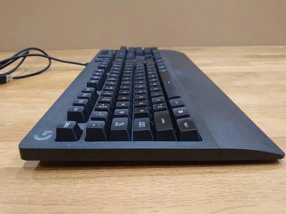 Klávesnice LOGITECH G213 Prodigy CZ | Aukro