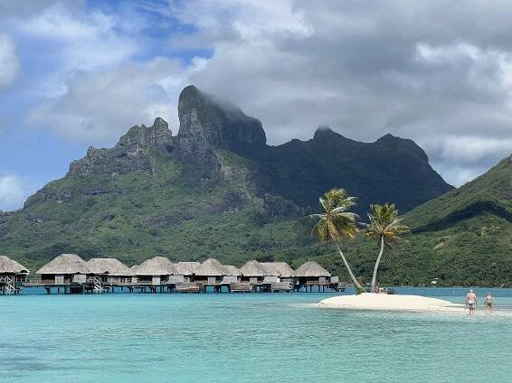 FOUR SEASONS RESORT BORA BORA - Updated 2025 Prices & Hotel Reviews (French Polynesia)