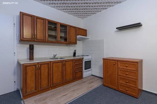 Pronájem bytu 2+kk 48 m², Hilmarova, Praha 5 - Hlubočepy