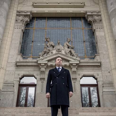 A U.S. Ambassador Finds Himself on Hostile Ground in Hungary
