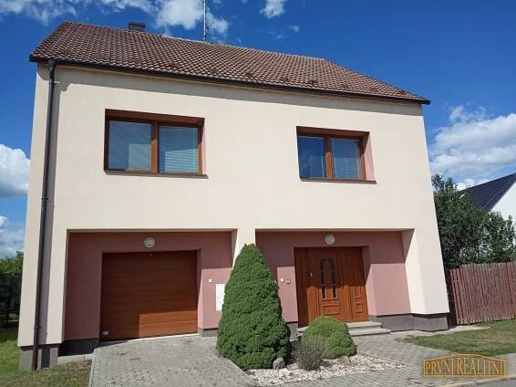 Rodinný dům 4+1 s garáží Uherský Brod - První Realitní