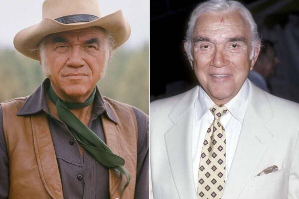 Lorne Greene as Ben Cartwright 