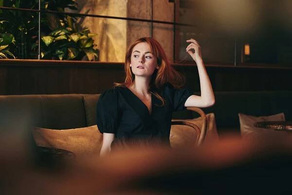 Lea van Aacken - NILS SCHWARZ PHOTOGRAPHY