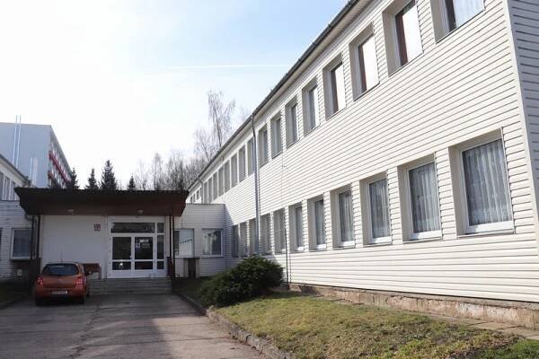 Pardubice: Lepší bydlení pro studenty. Kraj chce rekonstruovat domovy mládeže investuje 11,5 milionů korun