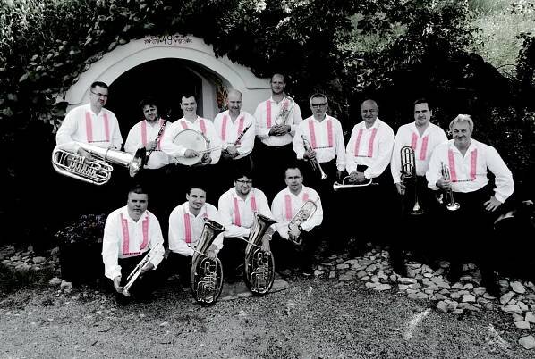 Dechová hudba GLORIA, kapelník Zdeněk Gurský / CZ – Mezinárodní festival dechových hudeb „KUBEŠOVA SOBĚSLAV“ se konal v