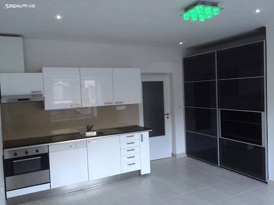 Pronájem bytu 1+kk 25 m², Masarykova, Rudná