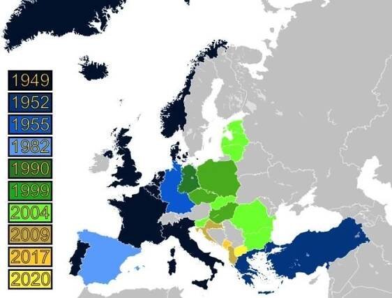 Skutečně NATO slíbilo Rusku, že se nerozšíří? Na papíře nic, ale...