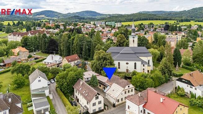 Prodej domu 500 m², Cvikov | Reality RE/MAX