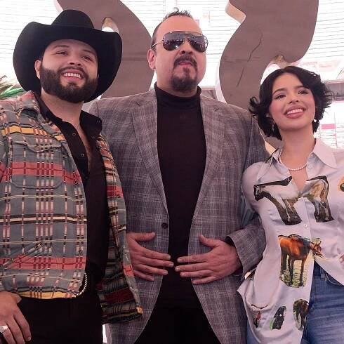 Leonardo Aguilar, Pepe Aguilar y Ángela Aguilar.