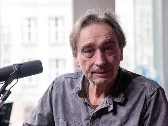 Ondřej Pavelka: Na natáčení seriálu Revír to bylo jako v americkém filmu - Expres FM