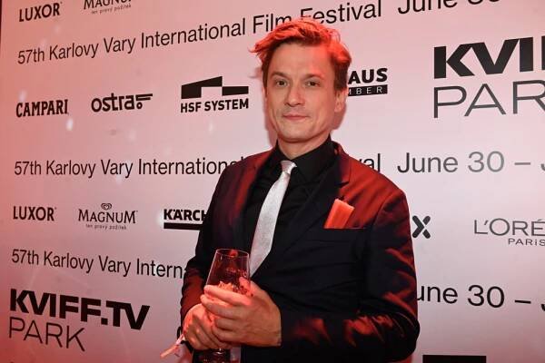 FOTO: Tomáš Měcháček na Campari party. – stránka 41
