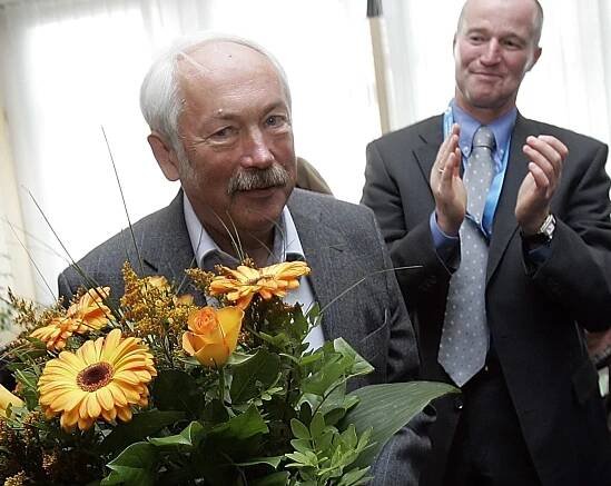 Zemřel fyzik a nositel Nobelovy ceny Peter Grünberg, který pocházel z Česka