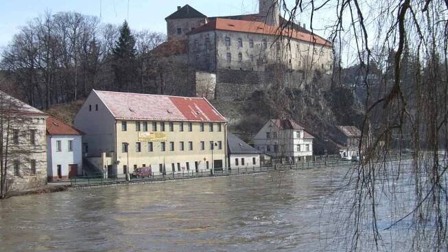 Město Ledeč nad Sázavou hotel Koželužnu nekoupí